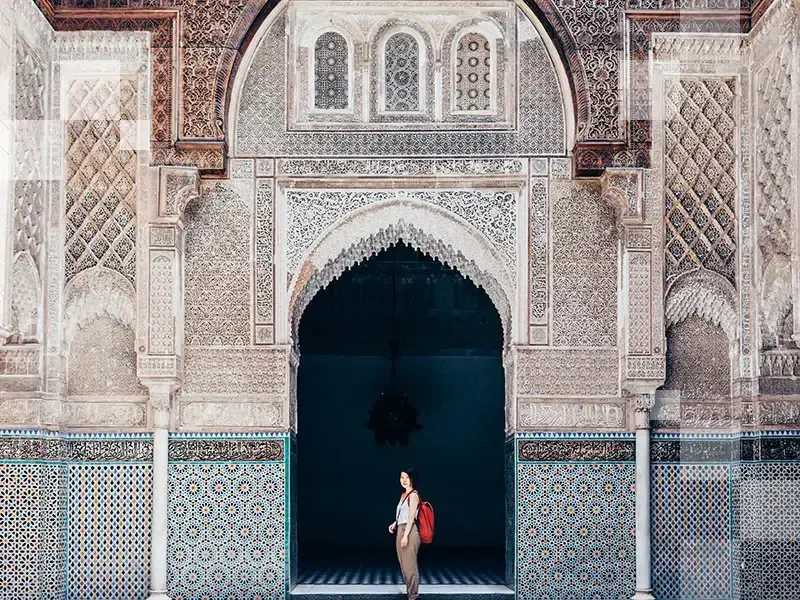 Wizyta w starej świątyni w Marrakeszu 