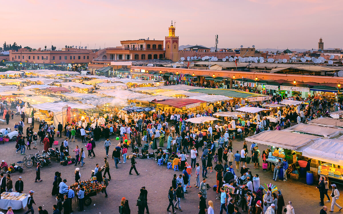 Bucket list podróżnika: targ Dżamma al-Fina w Marrakeszu w Maroko