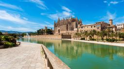 Palma de Mallorca &ndash; znajdź tanie loty
