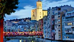Znajdź tanie loty na trasie Poznań - Girona