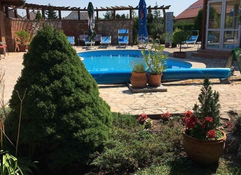 Basen Zdjęcie