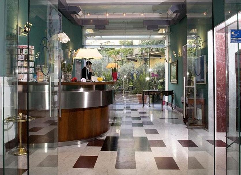 Wejście do hotelu Zdjęcie