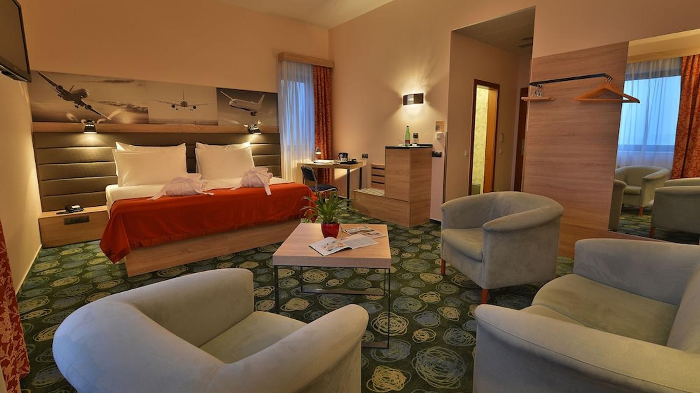 Ramada by Wyndham Airport Prague