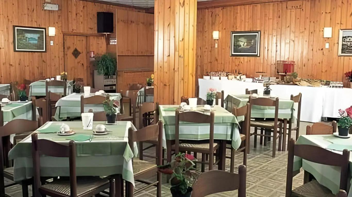Hotel Aurora