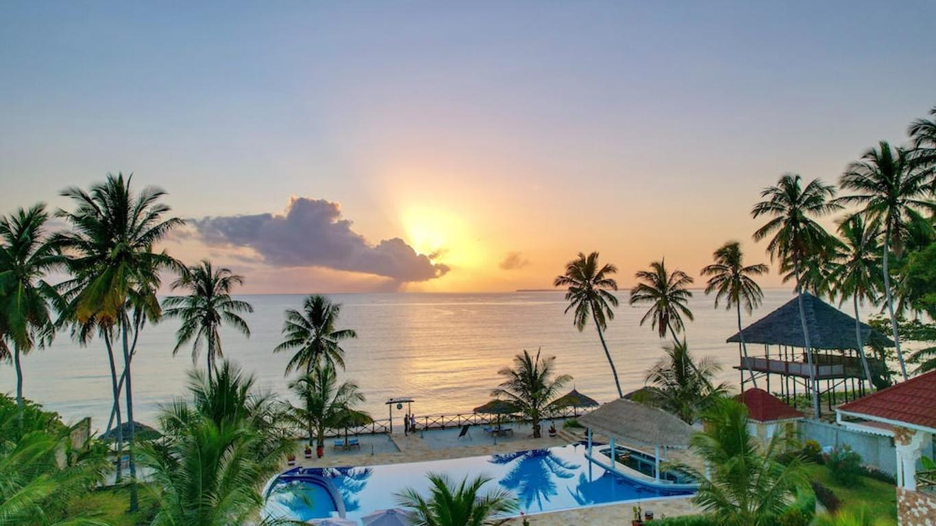 Sunny Palms Beach Bungalows