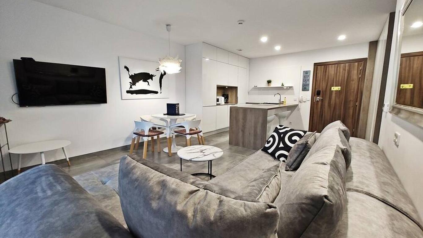 Baltic Park Molo by Baltic Home