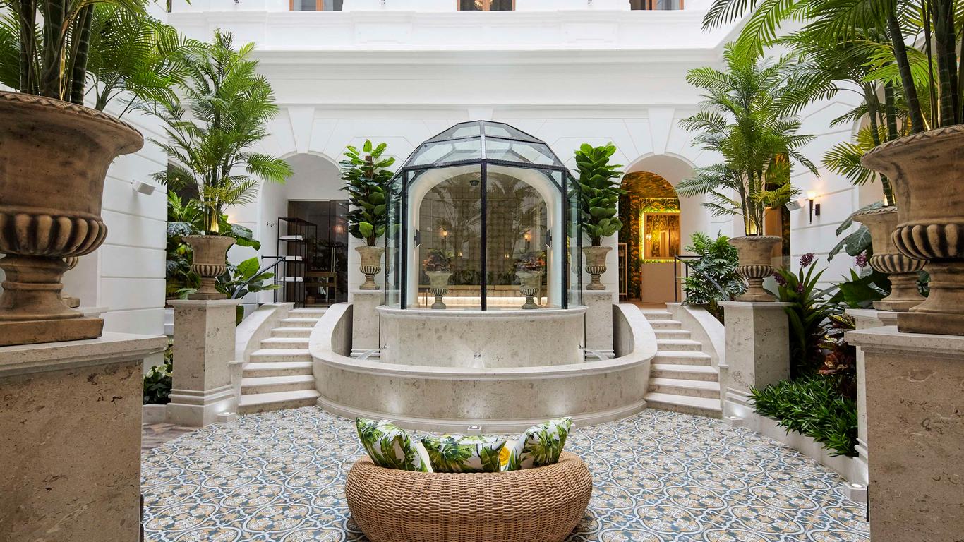 Mystery Hotel Budapest, Preferred Hotels & Resorts