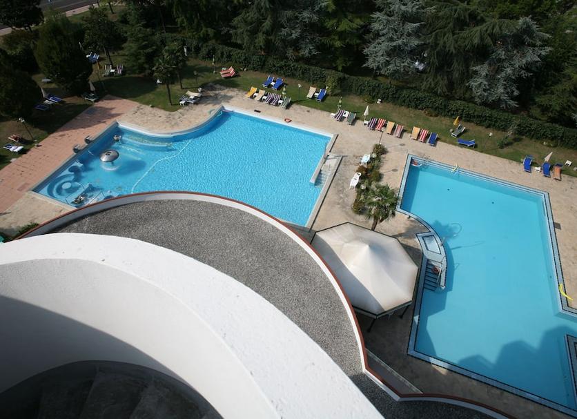 Basen Zdjęcie
