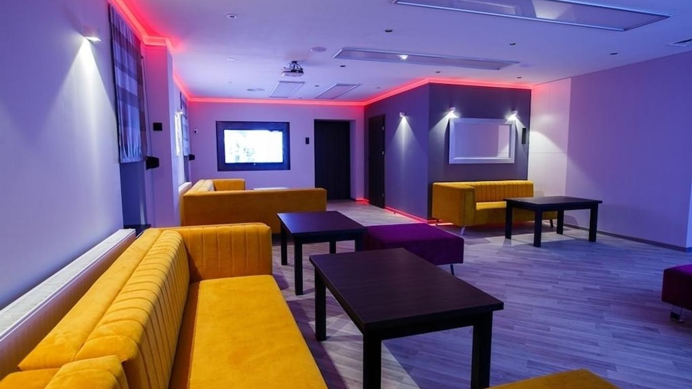Hotel Klub Restauracja Kuznia