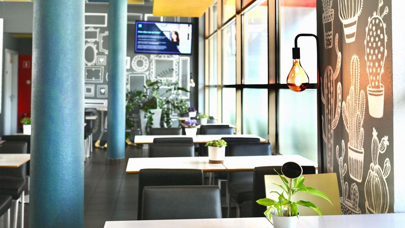 Ibis Budget Wrocław Stadion (przedtem Etap Hotel)
