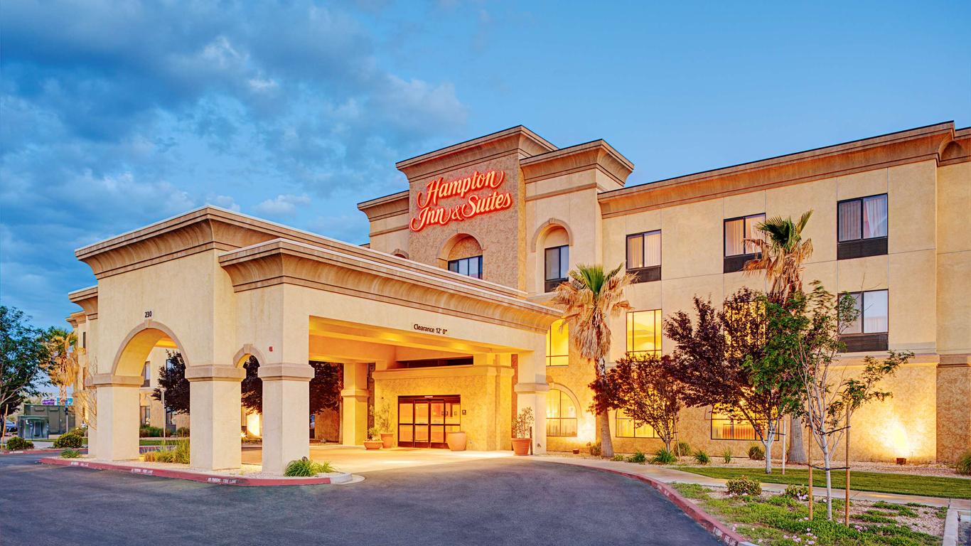 Hampton Inn & Suites Lancaster