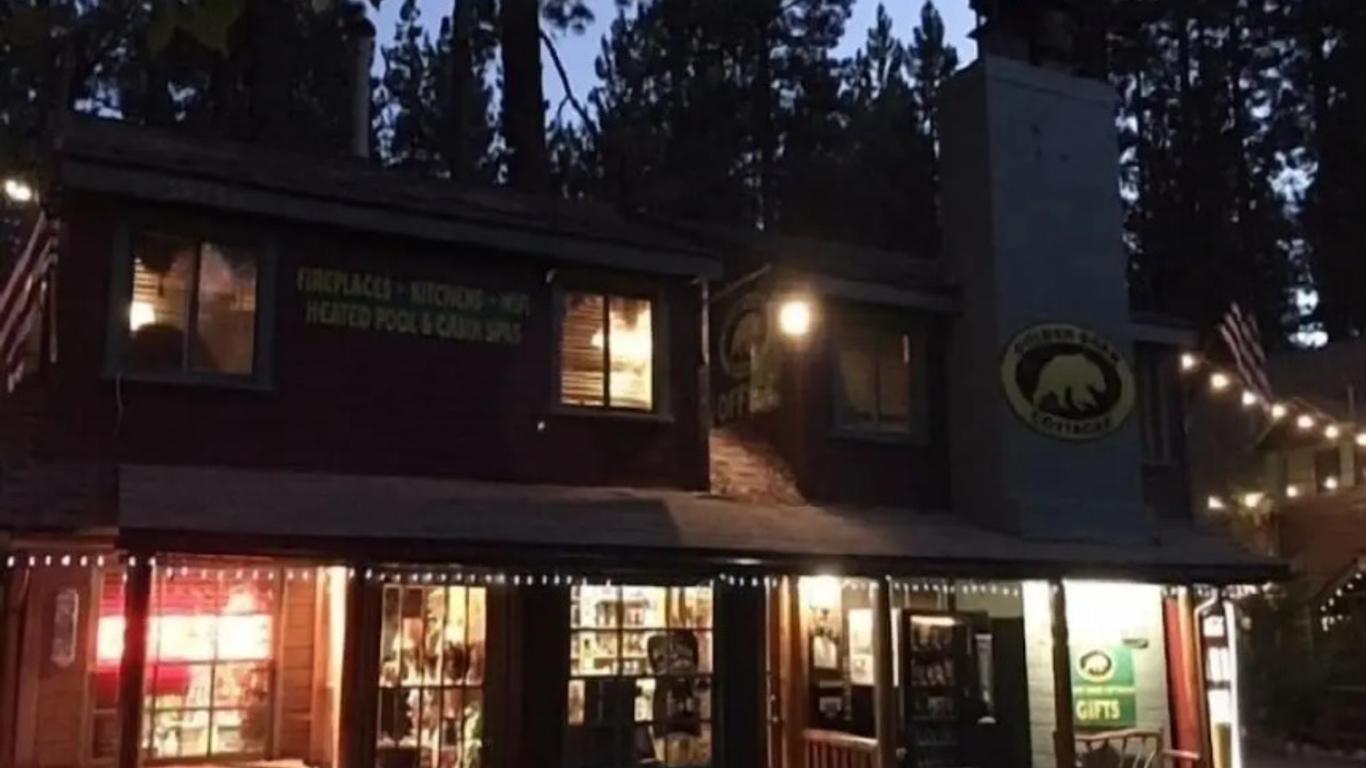 Golden Bear Cottages