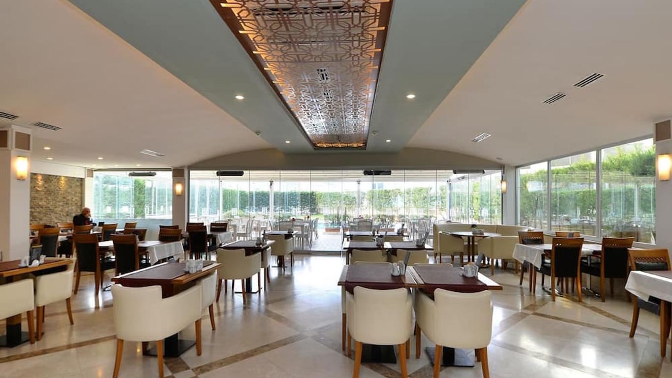 Limapark Hotel
