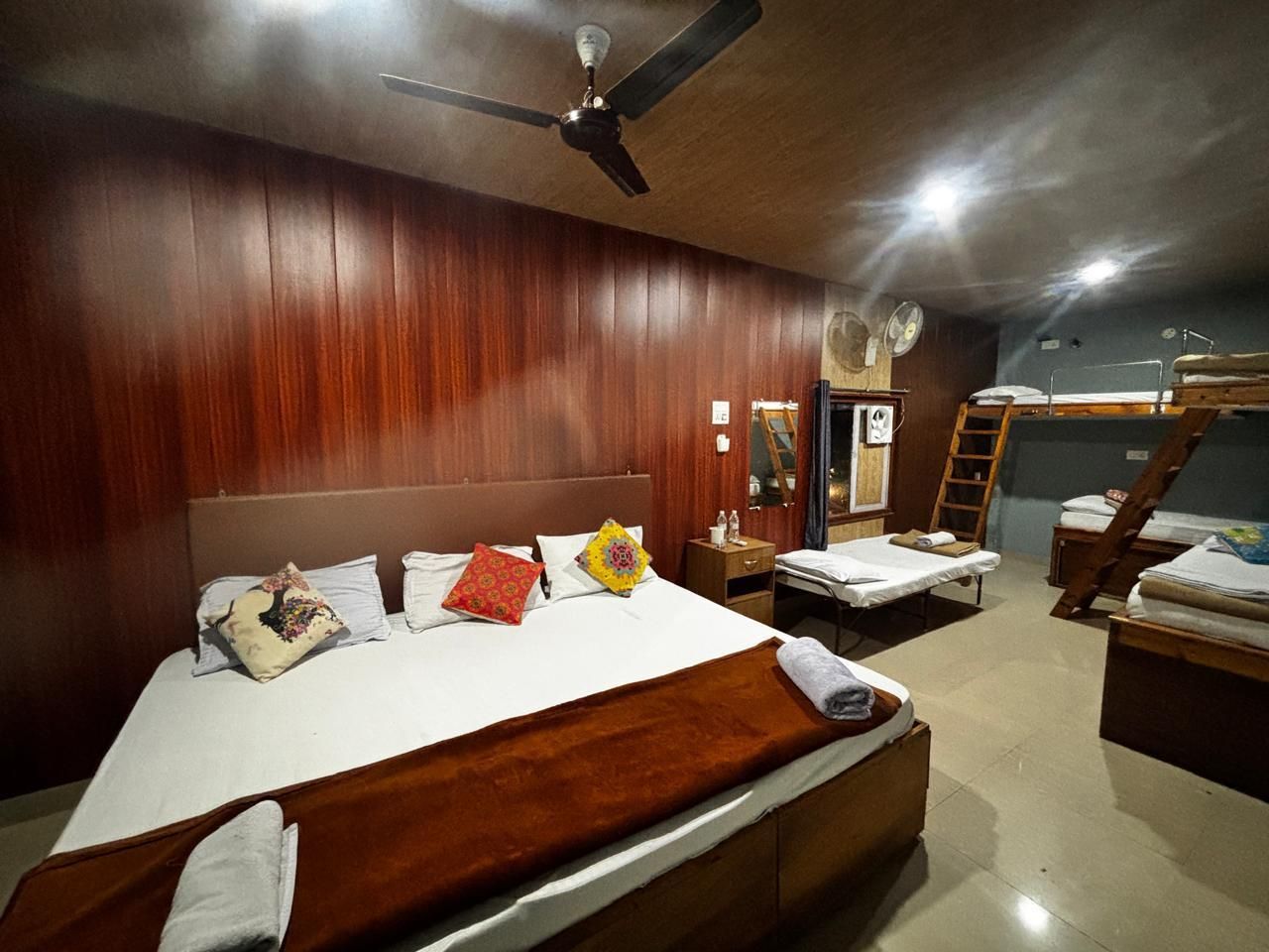 Hostelavie Varanasi