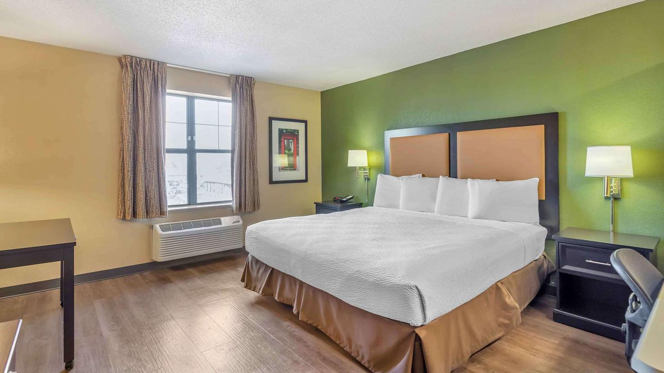 Extended Stay America Select Suites - Chicago - Downers Grove