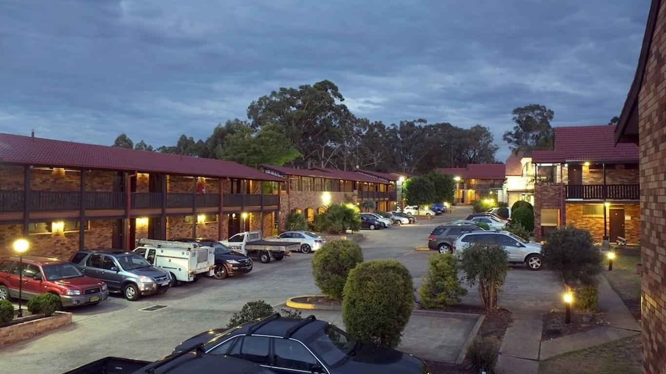 Maclin Lodge Motel