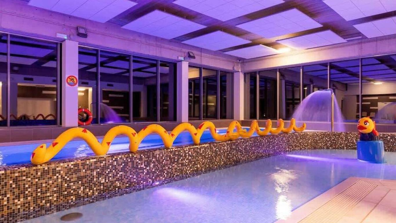 Apartamenty Aquamarina Onyx by Noclegi Renters