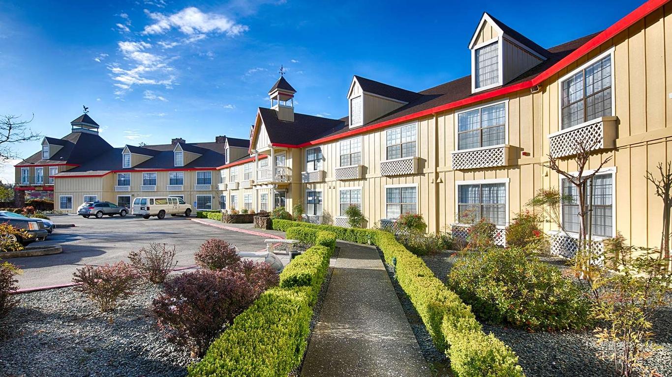 Red Lion Inn & Suites Auburn