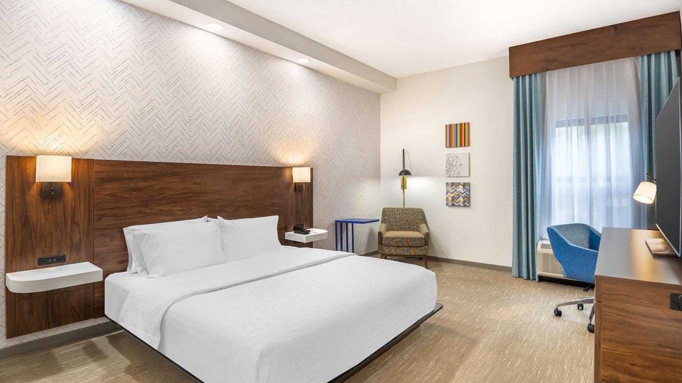 Hampton Inn by Hilton Petersburg Ft. Gregg Adams