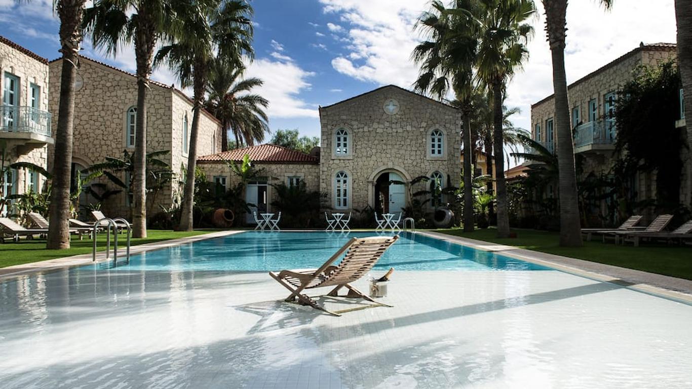 Manastir Alacati Hotel