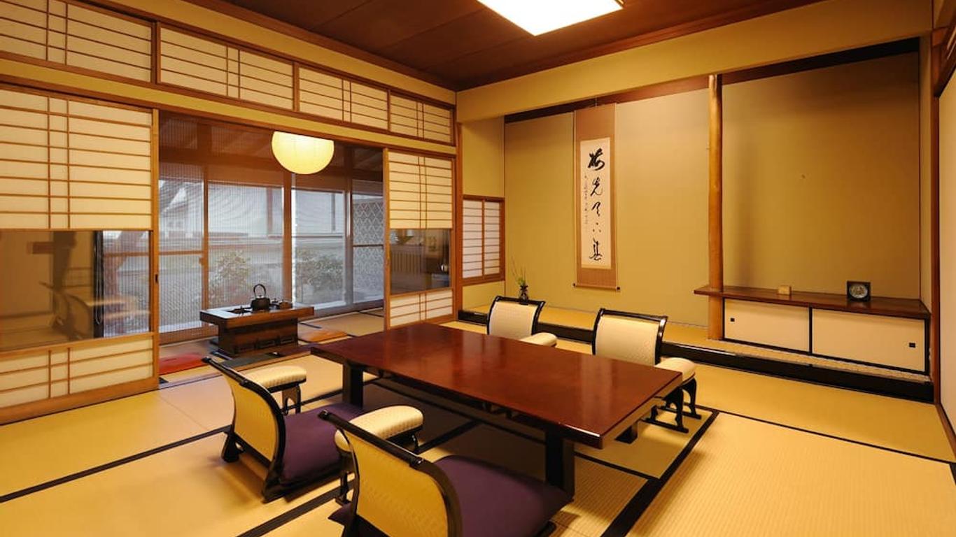 Ryoutei Ryokan Yasui