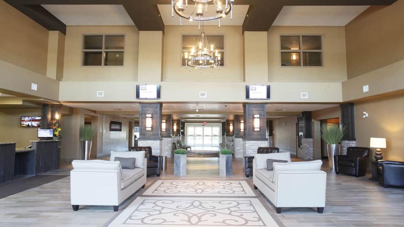 Pomeroy Inn & Suites at Olds College