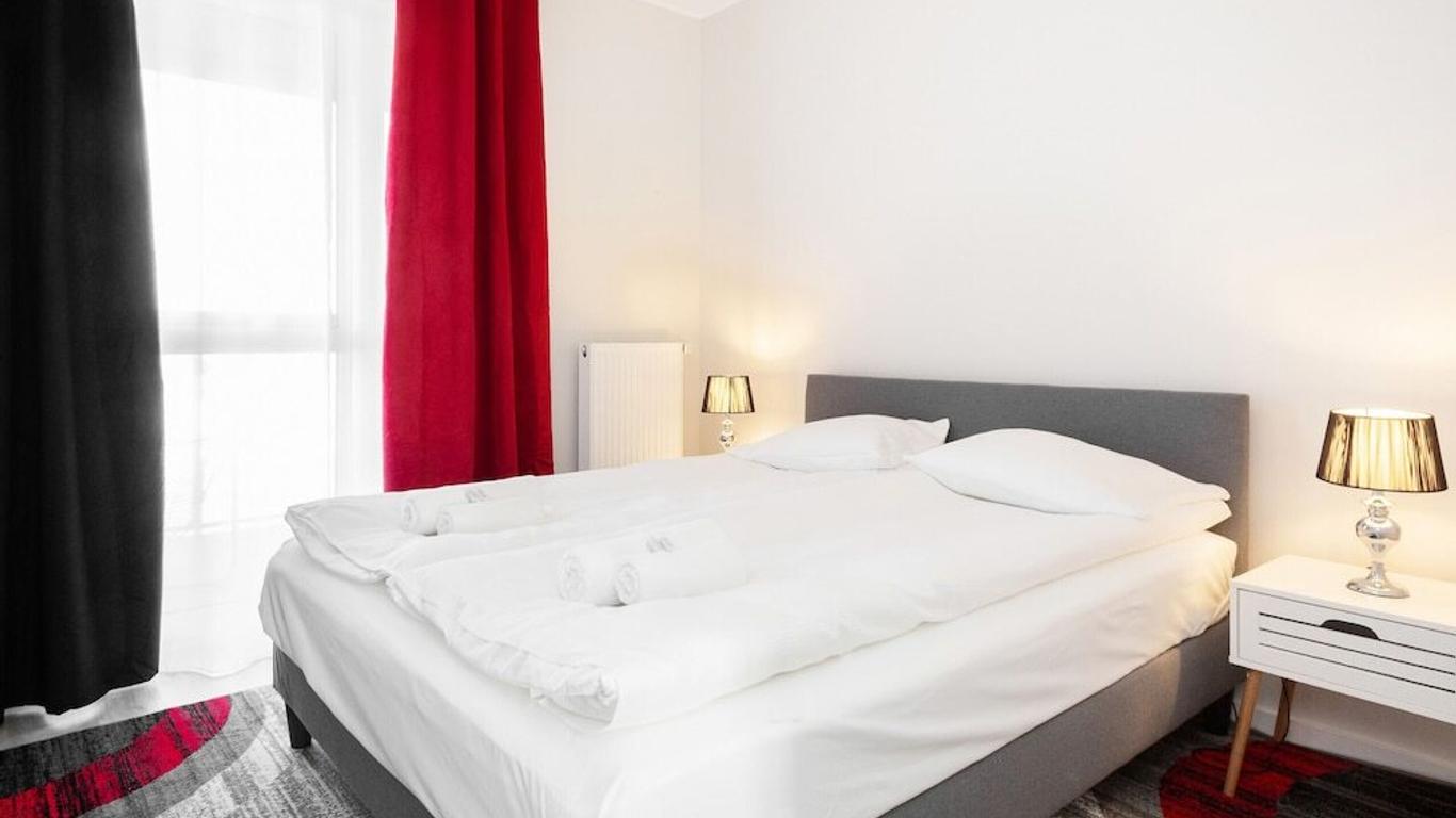 Rondo Wiatraczna Warsaw by Renters