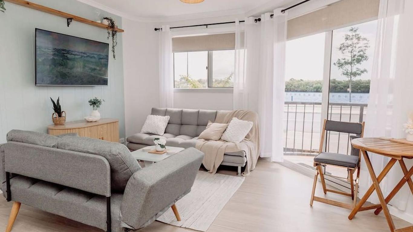 River Sands Apartments