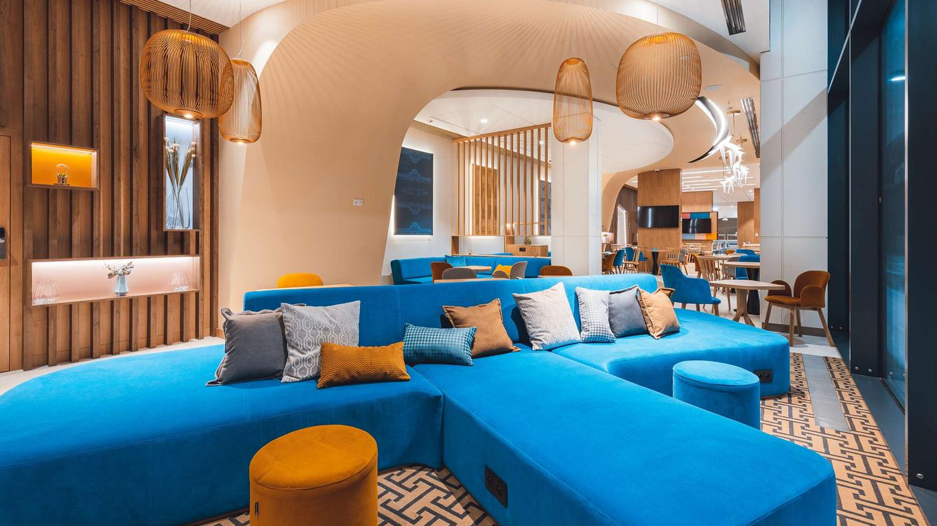 Hampton by Hilton Warsaw Reduta