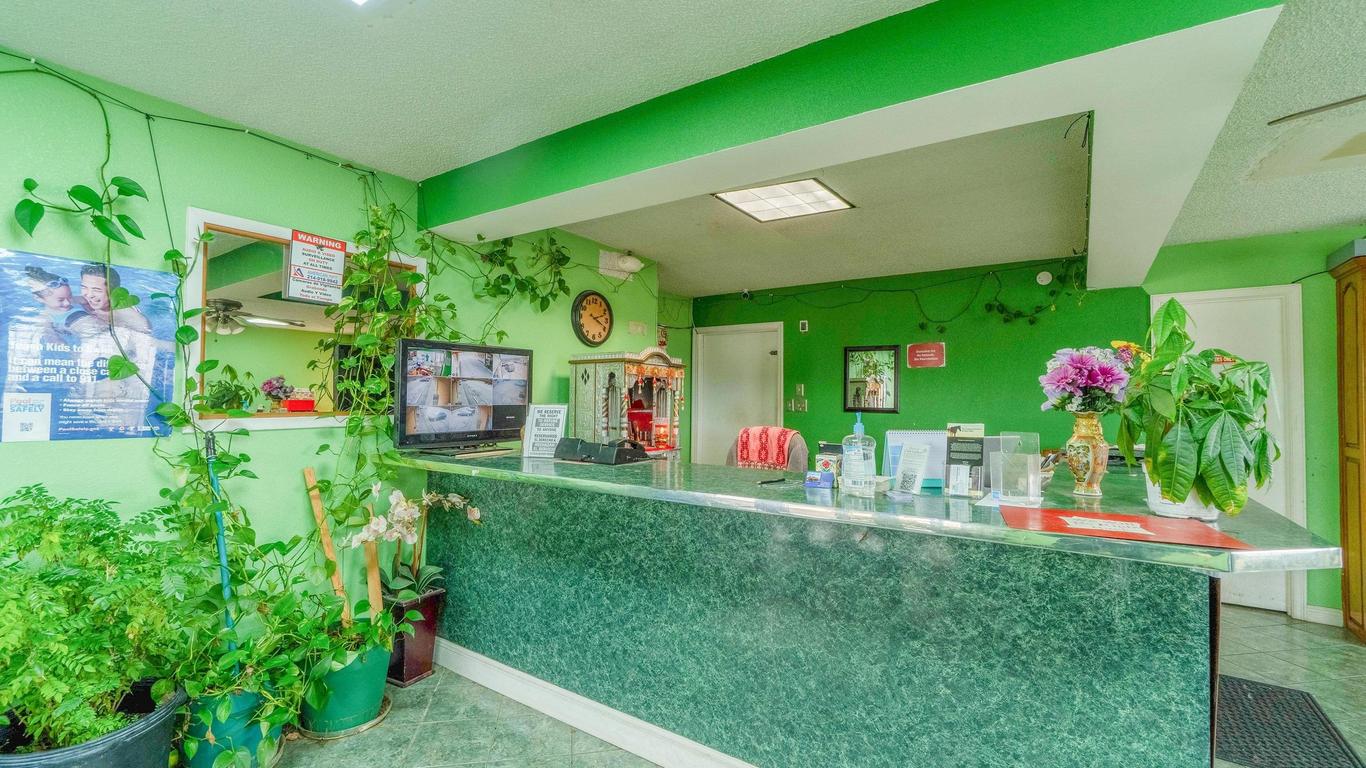 Executive Inn By OYO Mineral Wells Us-180