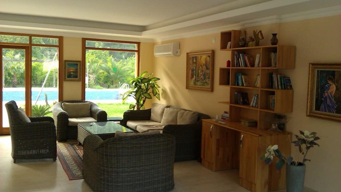 Yonca Hotel