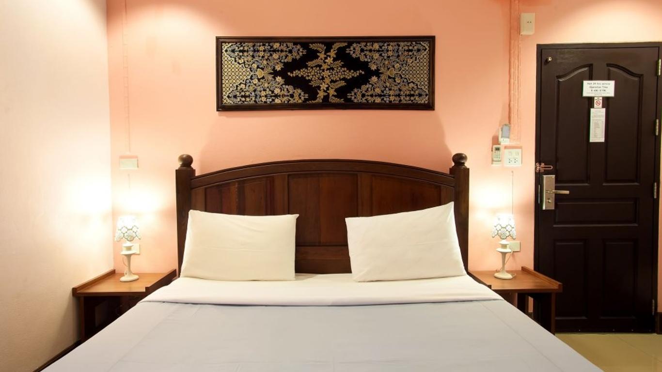 Baan Sutra Guesthouse