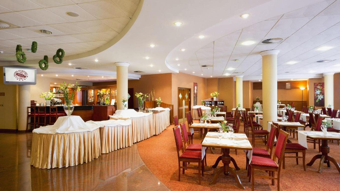 Hotel Sympozjum