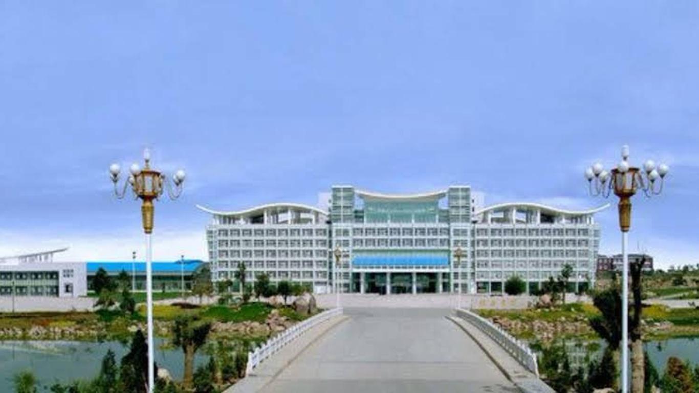 Ningxia Yuehai Hotel