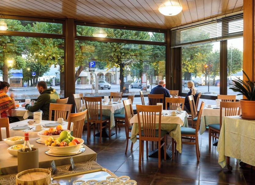 Restauracja Zdjęcie
