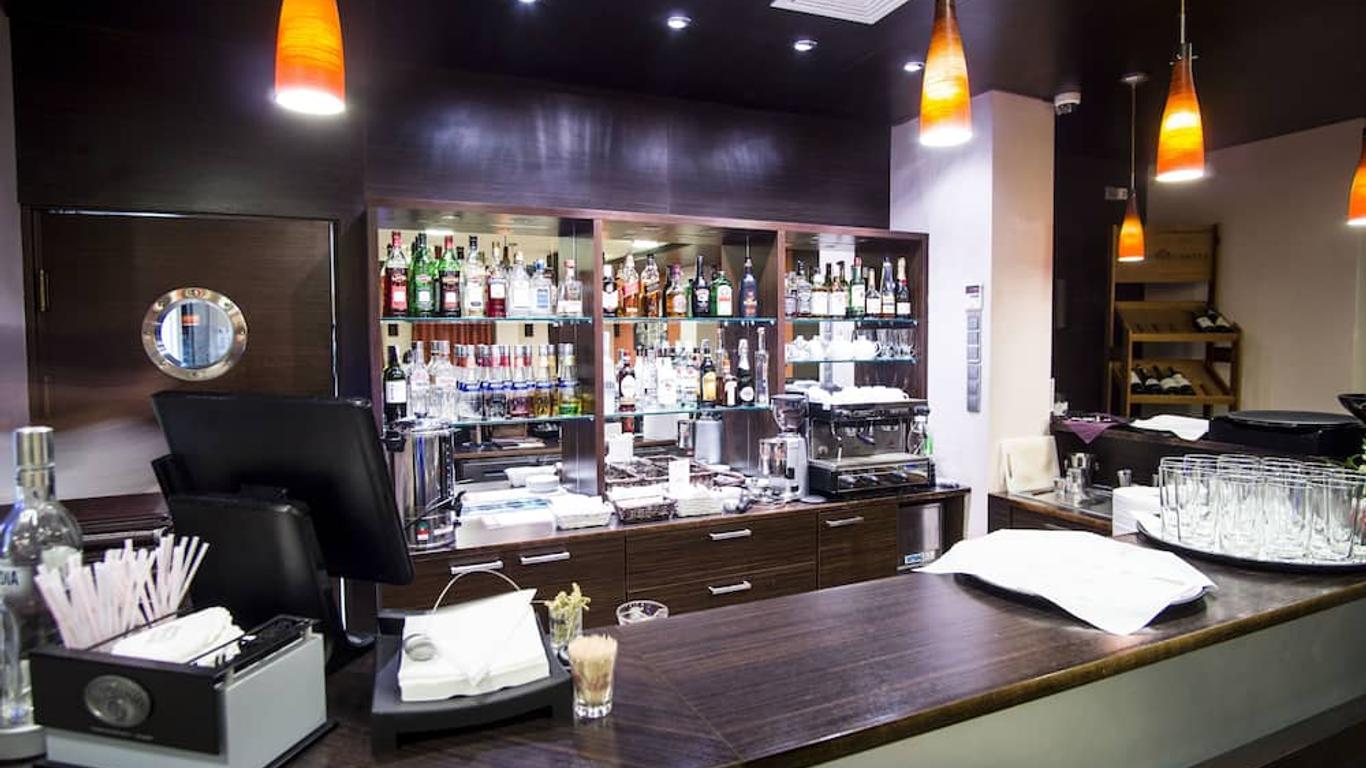 mHotel