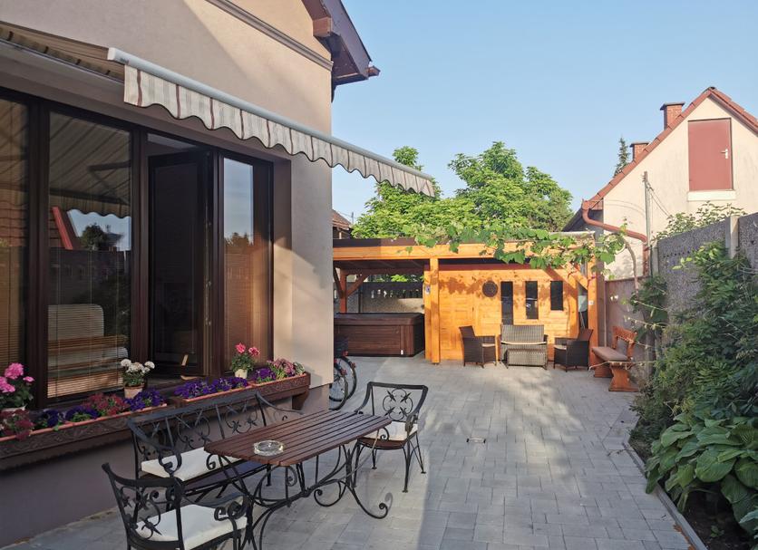 Widok na zewnątrz Zdjęcie