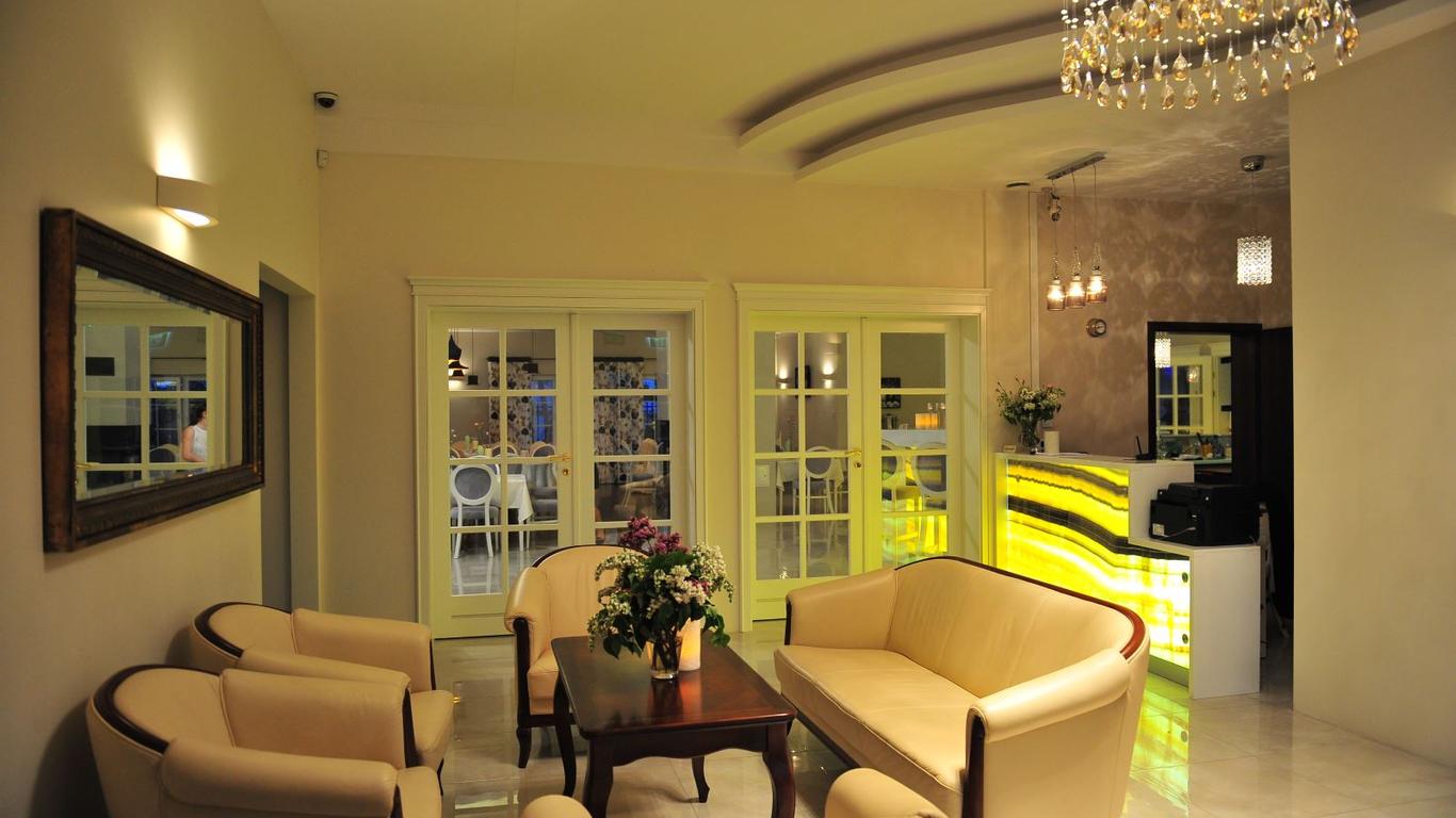Hotel Bialy Dwor